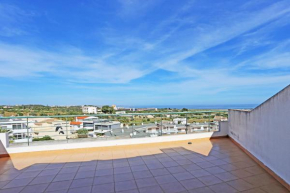 P - Meia-Praia Seaview Guesthouse